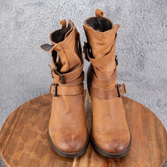 Steve Madden YALE Women's Distressed Brown Leather Ankle Boots Heels - Size 9 - Picture 2 of 8